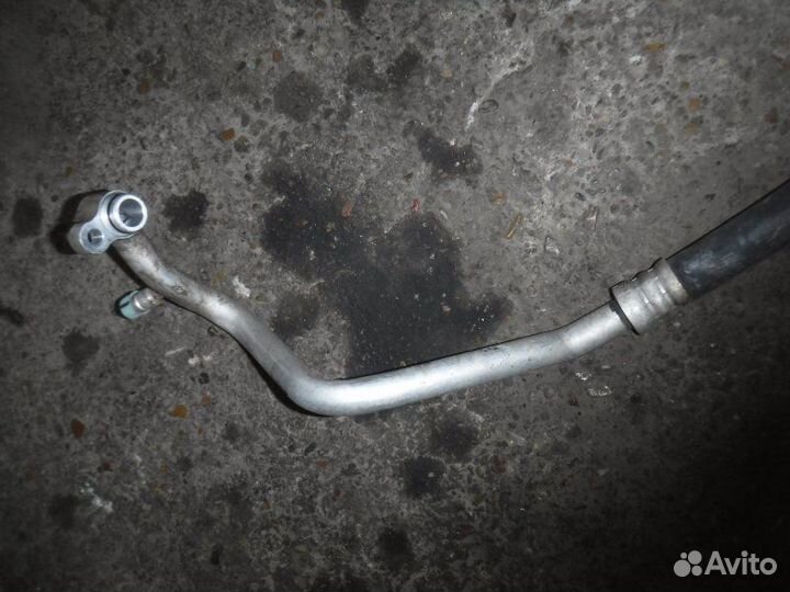 Трубка кондиционера Mitsubishi Pajero Sport 2 4D56