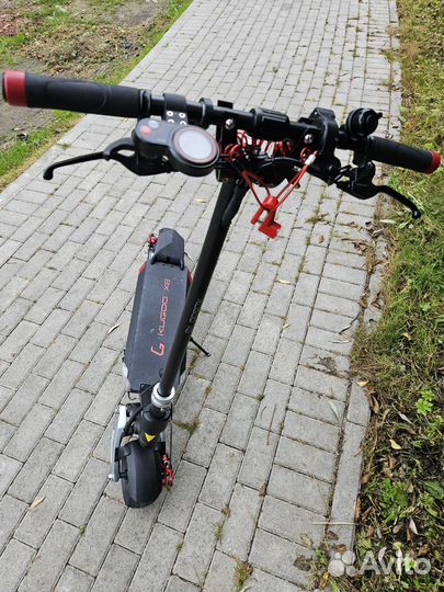 Самокат взрослый электрический