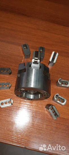 Патрон 3х кул.,Резьбовой инстр.с гребенками