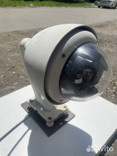 Камера видеонаблюдения купольная