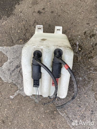 Бачок стеклоомывателя Land Rover Freelander L314 Б