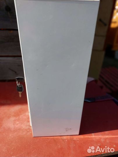 Аптечка металлическая