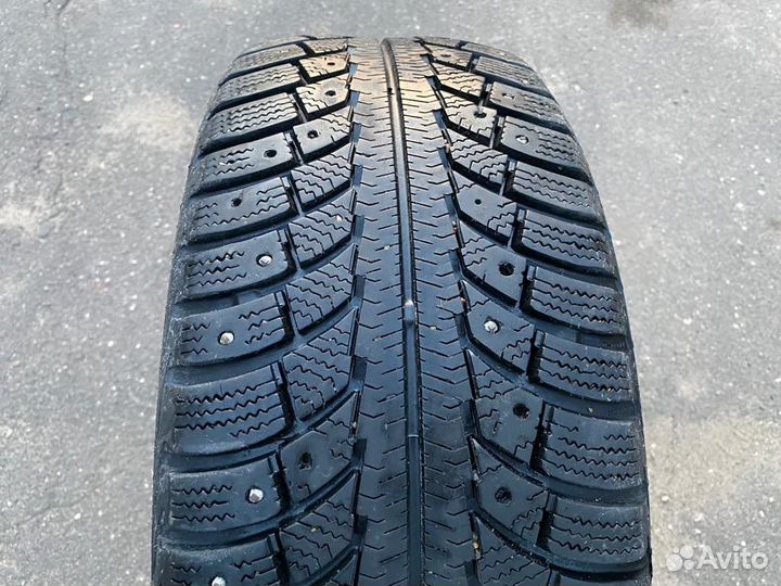 Gislaved Nord Frost 5 205/55 R16 94T