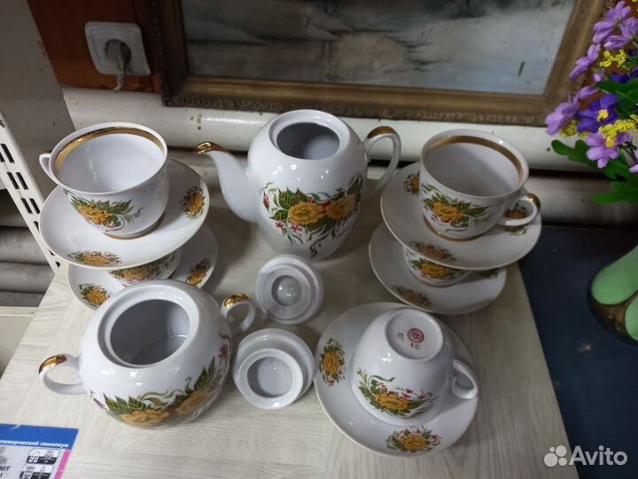 Сервиз чайный,кофейный