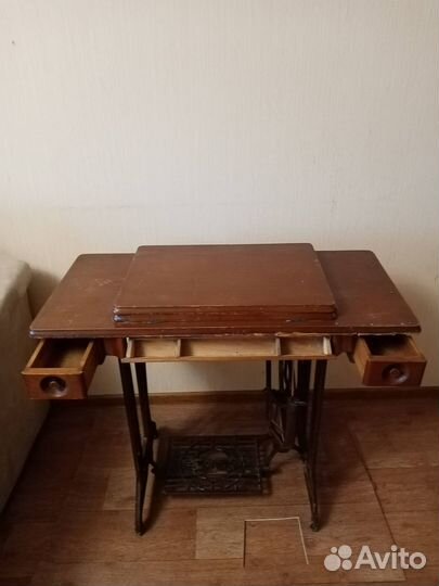 Швейная машина ножная Butterfly