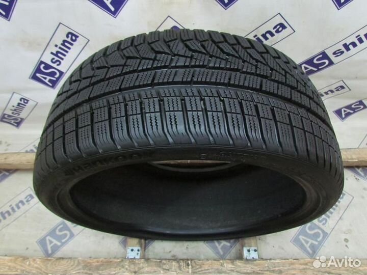 Hankook Winter I'Cept Evo2 W320 235/35 R19 89H