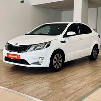 Kia Rio 1.6 AT, 2013, 121 000 км, с пробегом, цена 1 050 000 руб.