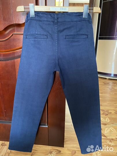 Продам рубашки И брюки на мальчика Р.128-134