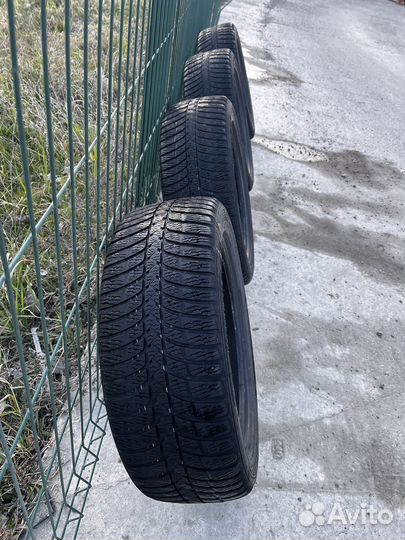 Kumho I'Zen KW23 19.5/55 R16 87H