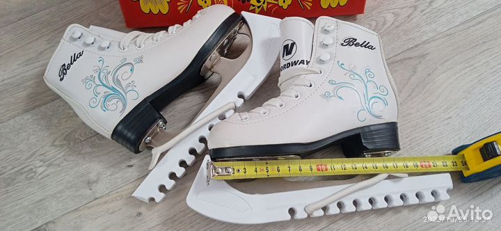 Коньки фигурные