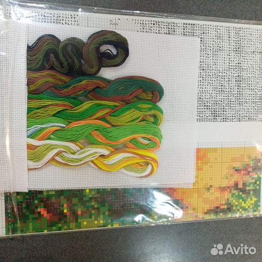 Наборы для вышивки крестиком и бисером