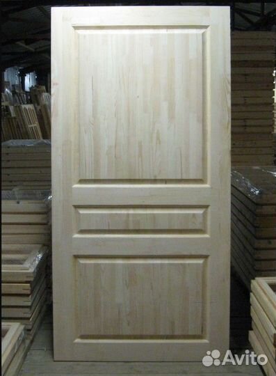 Двери из массива сосны
