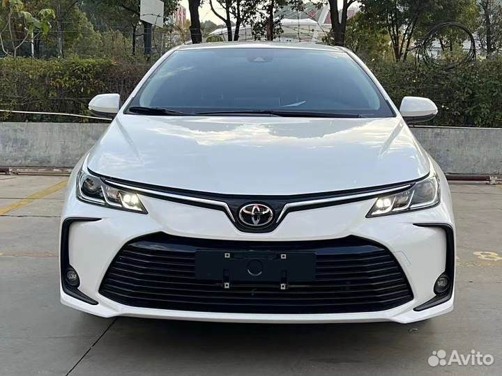 Toyota Corolla 1.2 CVT, 2021, 48 000 км