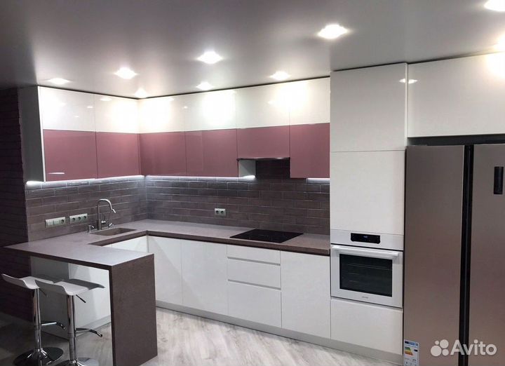 Кухонный гарнитур 