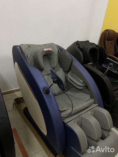 Массажное кресло (серое новое )