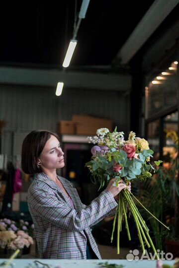 Работа помощник флориста