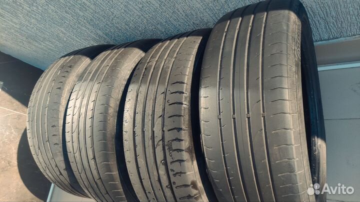 Continental ContiPremiumContact 2 215/55 R18 95H