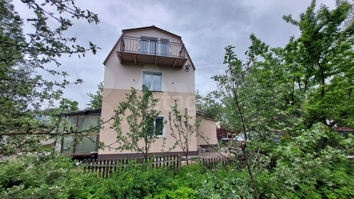 Дом 104,1 м² на участке 6,1 сот.