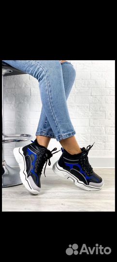 Кроссовки зимние