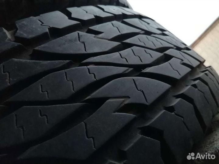 Bridgestone Dueler A/T 225/75 R16 100S