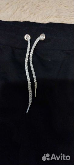 Спортивный костюм женский