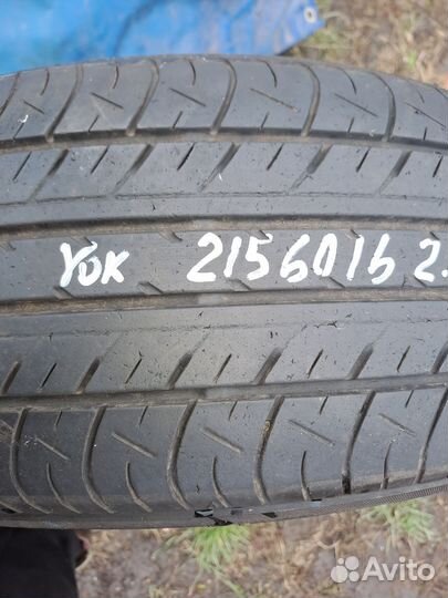 Yokohama dB Decibel E70 215/60 R16
