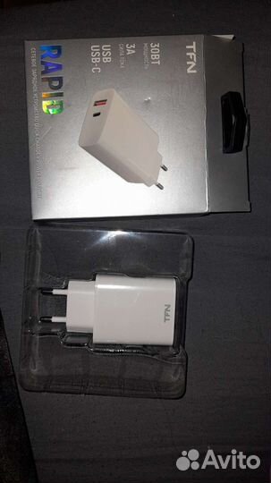 Зарядное устройство на iPhone