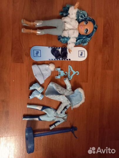 Кукла Rainbow High