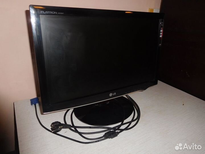 Монитор LG Flatron