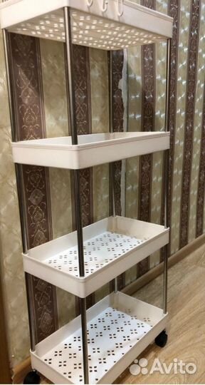 Этажерка на колесиках.новая