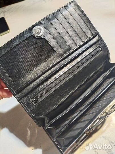 Кошелек из кожи крокодила