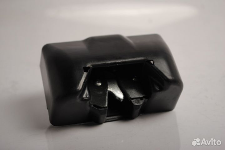 Замок багажника Powertec 69350-26020