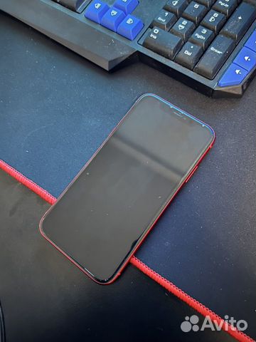 iPhone 11 64gb red