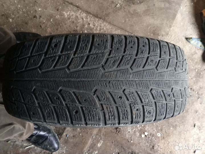 Michelin X-Ice 185/65 R15