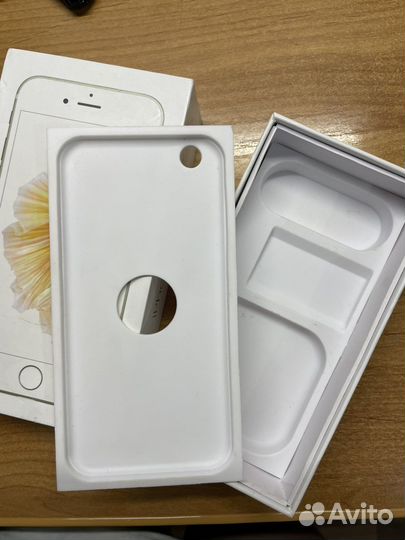 Коробка от iPhone 6s