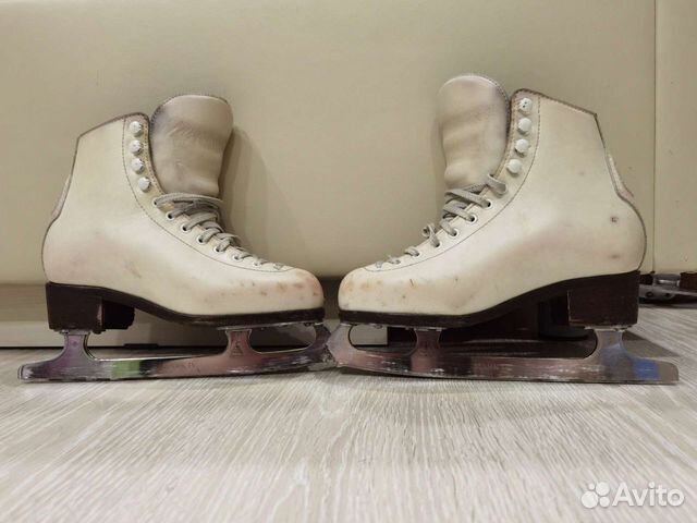 Коньки для фигурного катания профессиональные