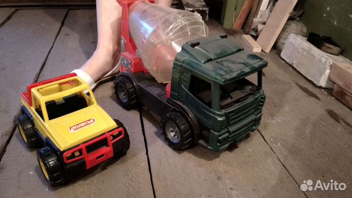 Игрушки машинки