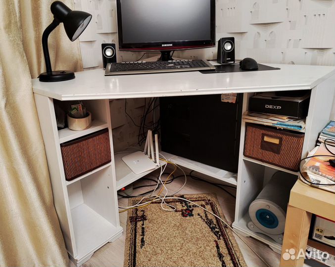 Компьютерный стол угловой IKEA