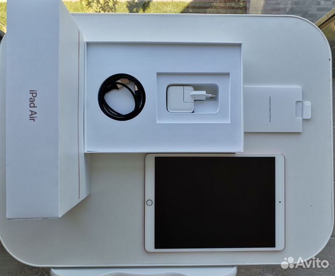 Планшет apple iPad Air 3 2019 64 гб, pink