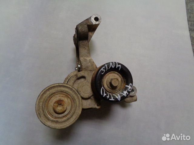 Mitsubishi l200 Кронштейн генератора 2017г 4N15