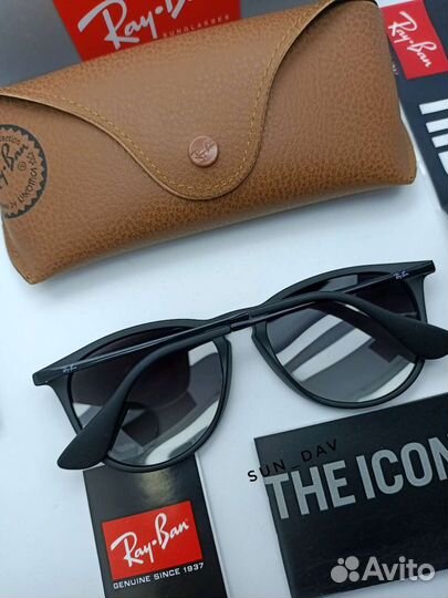 Солнцезащитные очки Ray-Ban Erika