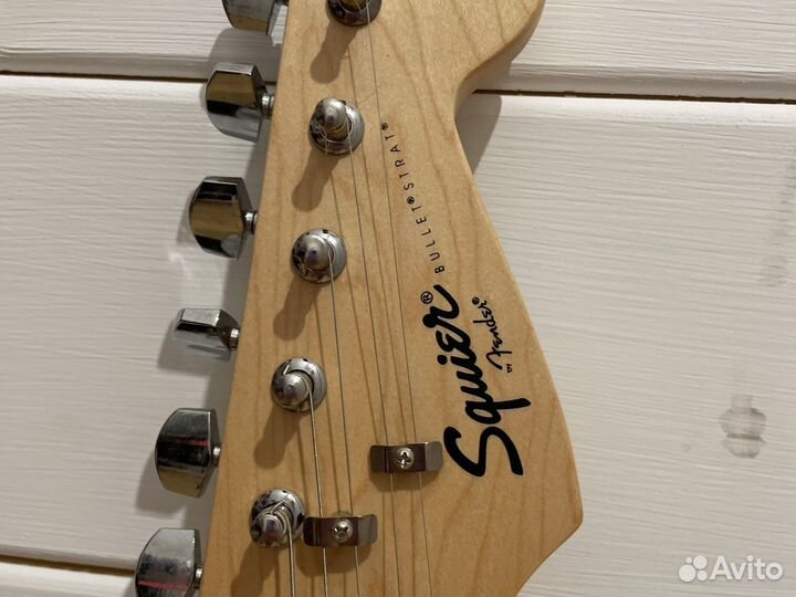 Fender squier bullet strat