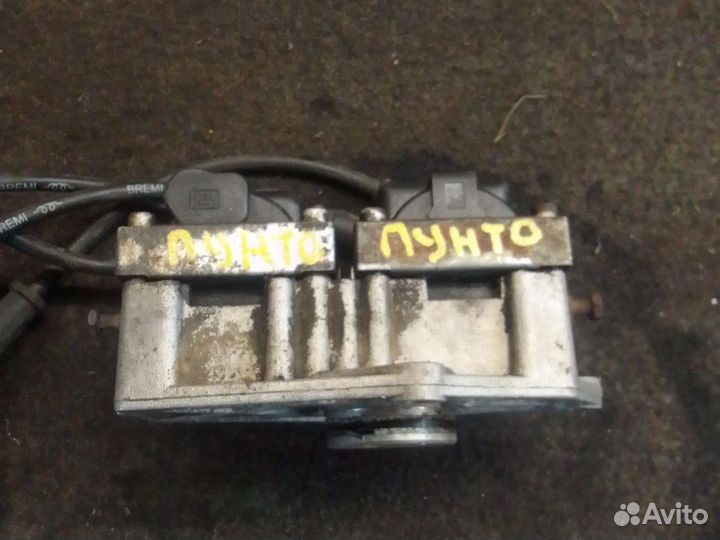 Катушка зажигания Fiat Punto 176 1.2