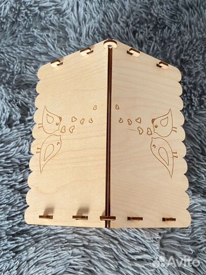 Кормушка для птиц уличная