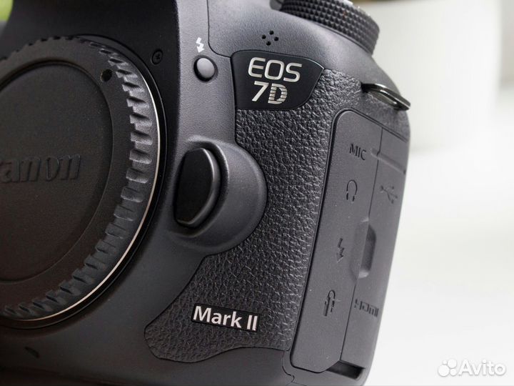 Canon 7D Mark II (Пробег 27 тысяч)