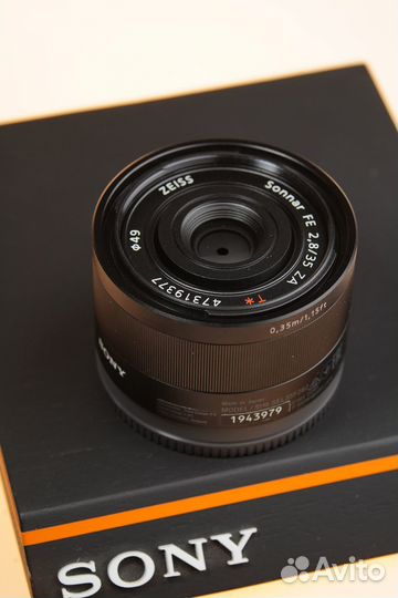 Sony FE 35mm F2.8 ZA