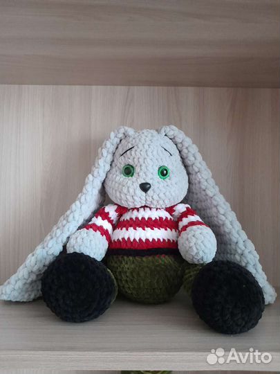 Плюшевый заяц