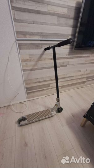 Трюковой самокат