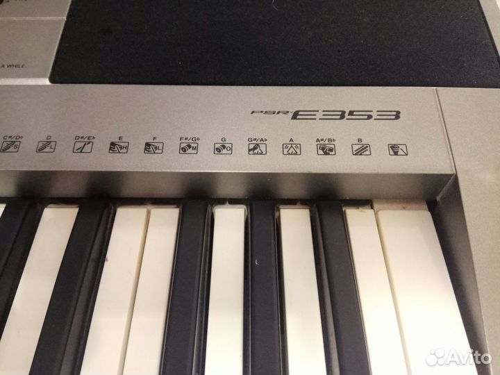 Синтеза Yamaha psr-353