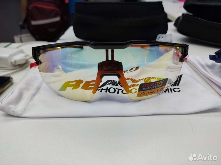 Очки Julbo ultimate noir/rouge RV Photochromic